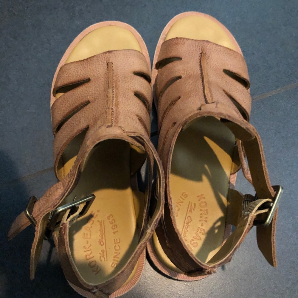 Kork-Ease Gladiator - image 2